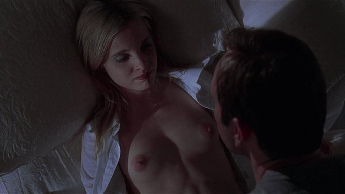 La Belleza Americana De Mena Suvari En Increíble Video Porno