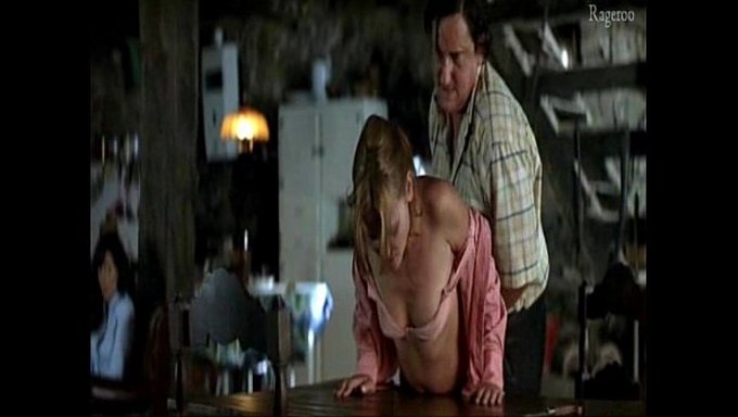 Hay Algunas Escenas De Sexo De Celebridades Calientes Aquí, ¿no?