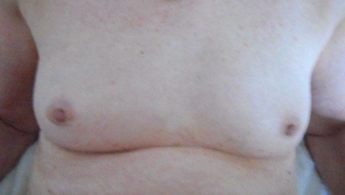 Abriendo Su Coño Y Orgasmo Con Squirting