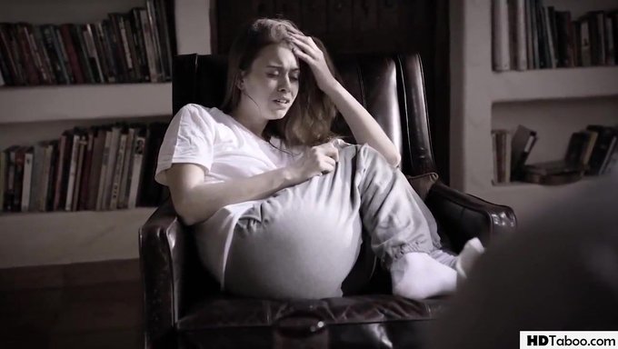 La Consejera Americana Tommy Pistol Tiene Sexo Con Una Adolescente Enferma