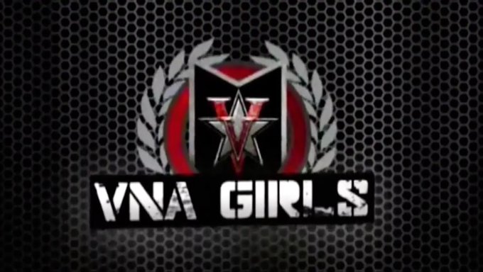 Milf Mindi Mink Enseña A La Lesbiana Negra Jenna Foxx Sobre El Amor Lésbico