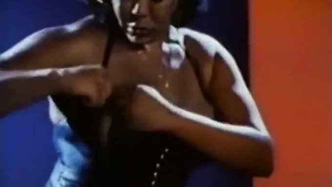 Películas Shemale Clásicas: Una Celebración Retro