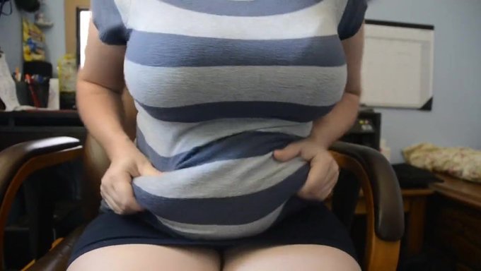 Nenas De Grandes Tetas En Acción