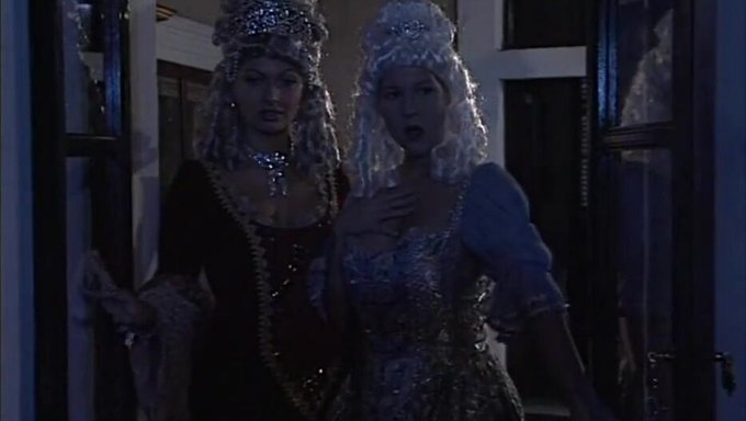 El Primer Episodio De Lea Martini: Un Encuentro Caliente Con Lady Gamiani