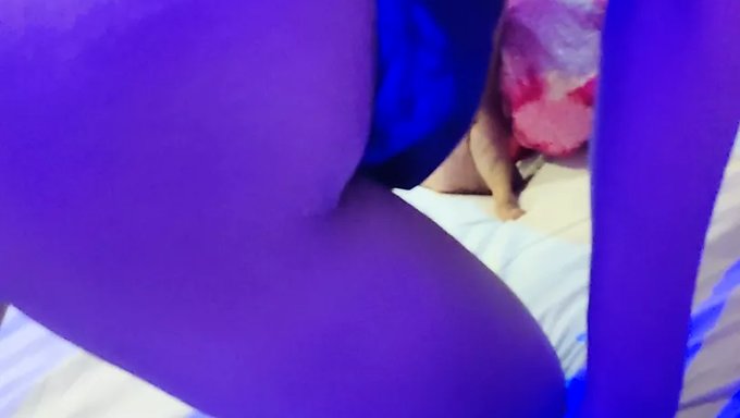 La India De 18 Años Muestra Su Cuerpo Natural En Un Video Casero