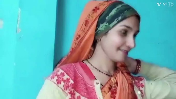 Chica India De 18 Años Es Follada En Posición De Vaquera