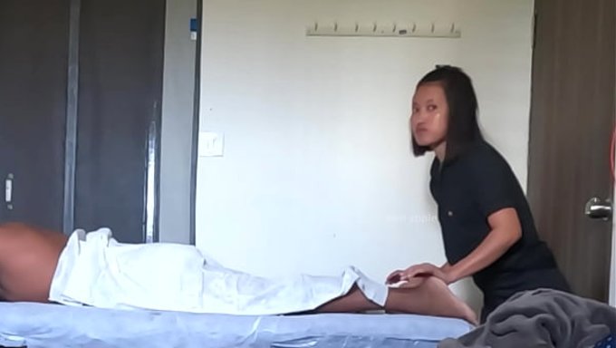 Masajes, Finales Felices Y Cámaras Ocultas Van De La Mano