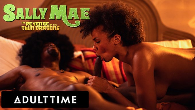 La Amante De Las Pollas Grandes Sally Mae 2 Se Vuelve Loca Con Isiah Maxwell Y Alina Ali.