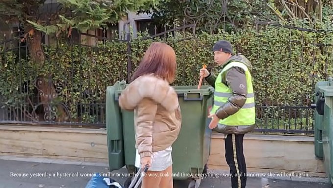 Un Tipo Sin Hogar Se Llevó Una Buena Follada De Una Madurita De Élite.